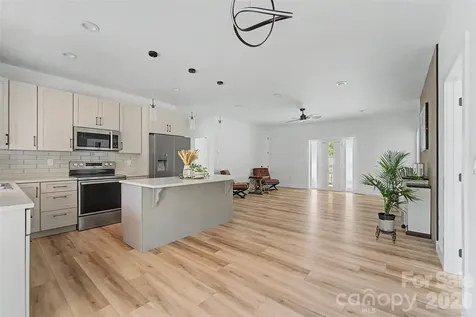88 Foxwood Drive Franklin NC 28734