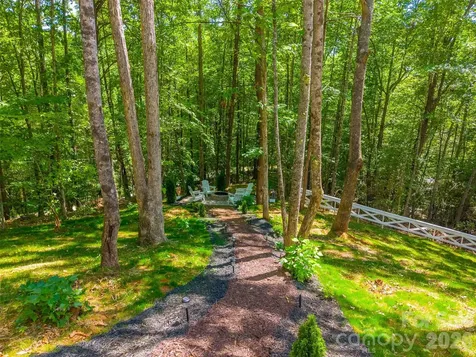 88 Foxwood Drive Franklin NC 28734