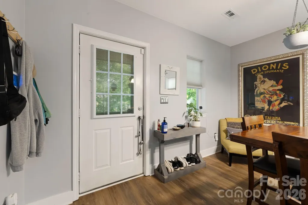 72 Owens Bell Lane Asheville NC 28801