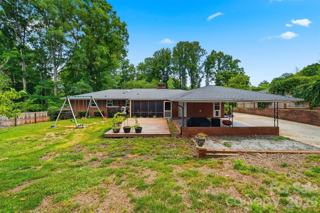115 Wedgewood Drive Morganton NC 28655