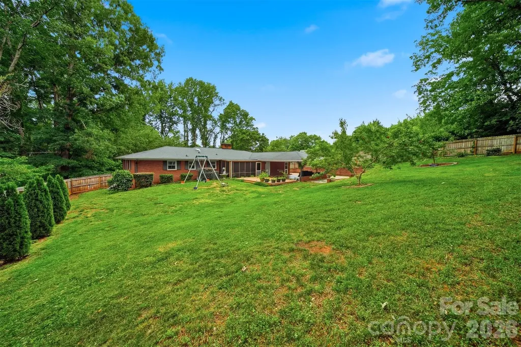 115 Wedgewood Drive Morganton NC 28655