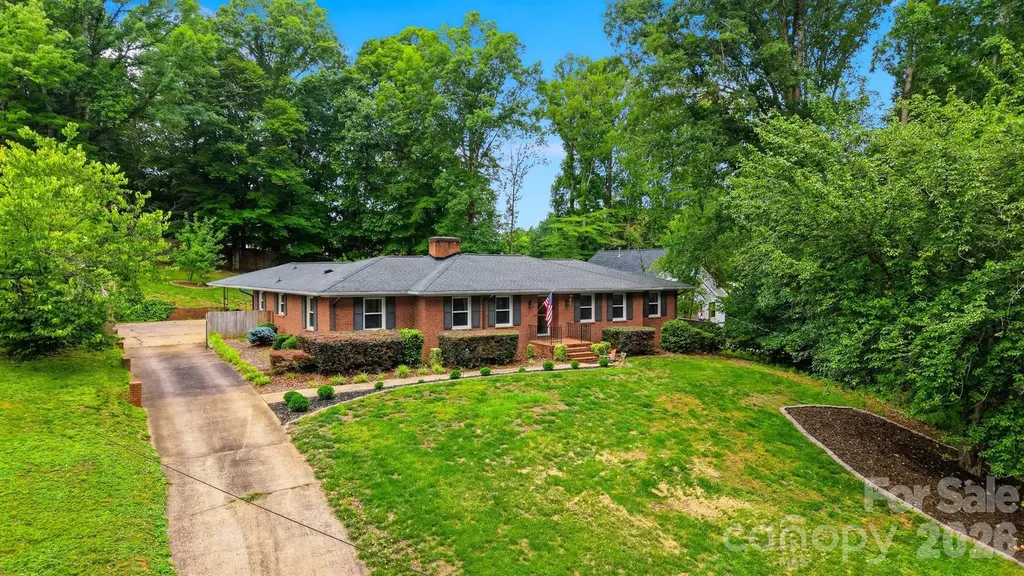 115 Wedgewood Drive Morganton NC 28655