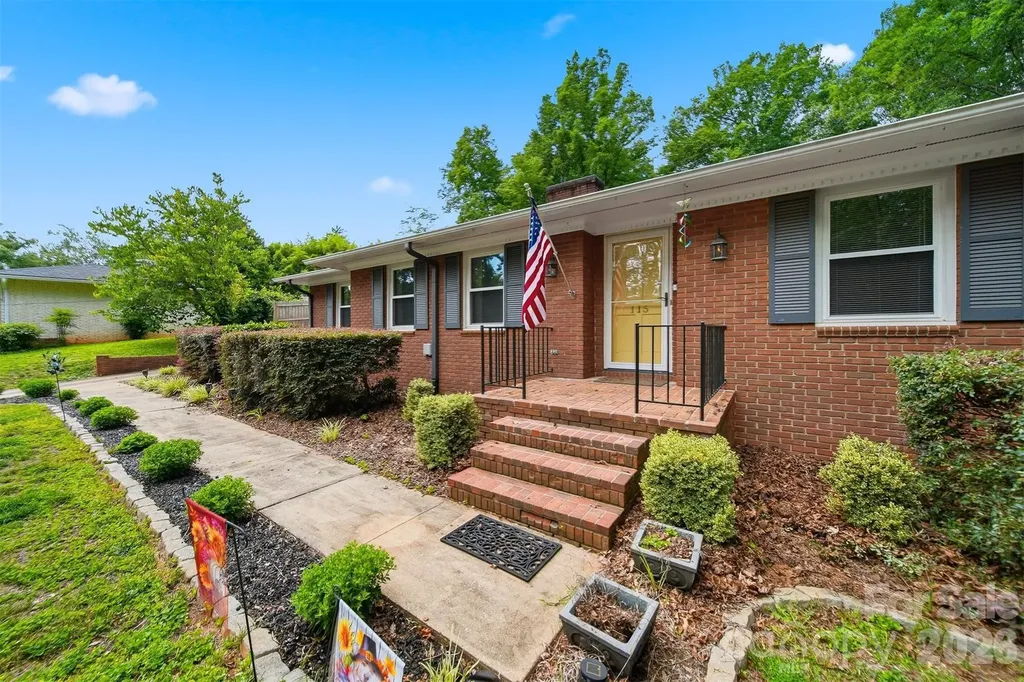 115 Wedgewood Drive Morganton NC 28655