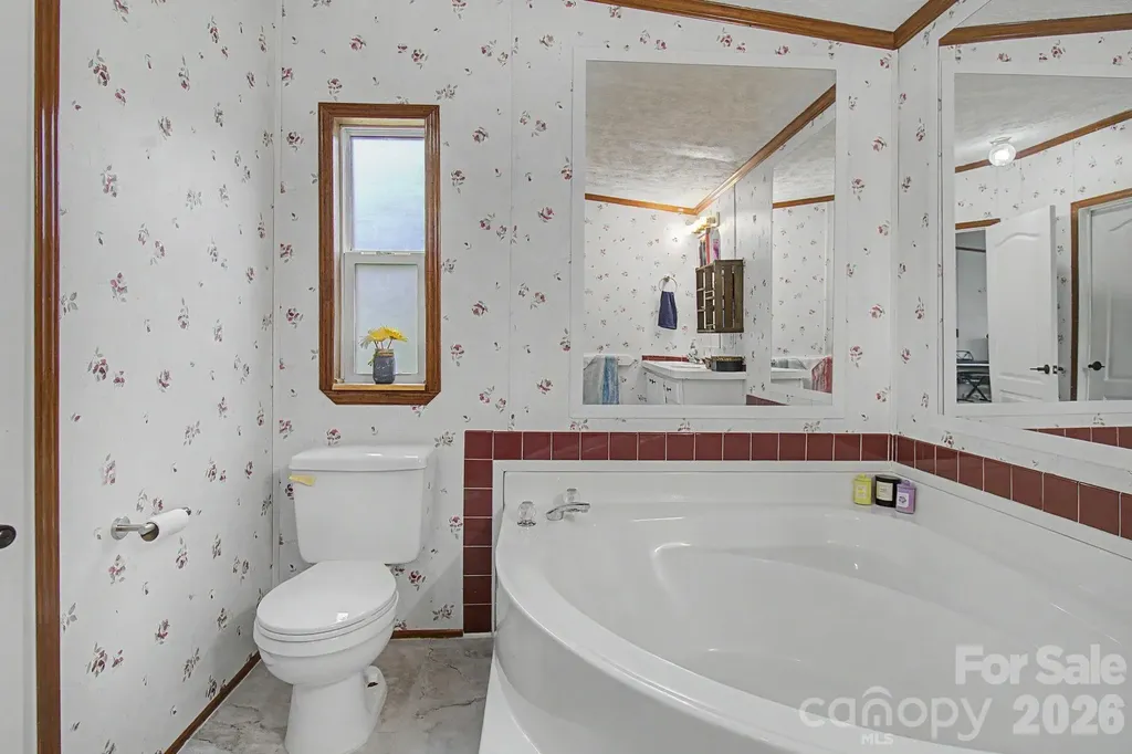 22 Sweet Briar Path Way Hendersonville NC 28792