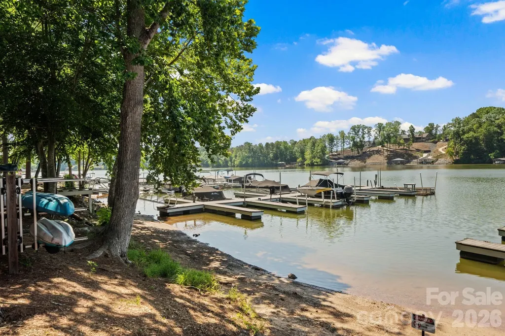 5224 Port Lane Granite Falls NC 28630
