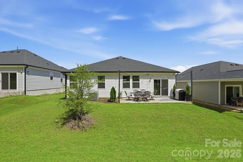 132 Lancashire Court Denver NC 28037