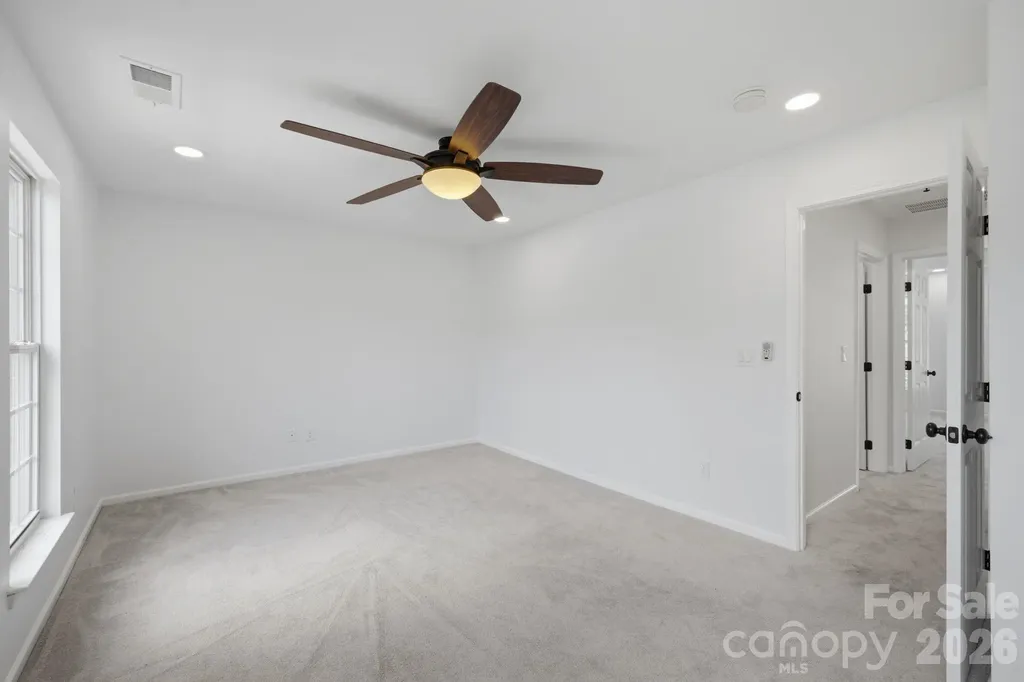 11705 Fiddlers Roof Lane Charlotte NC 28277
