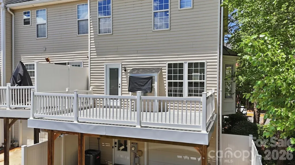 11705 Fiddlers Roof Lane Charlotte NC 28277