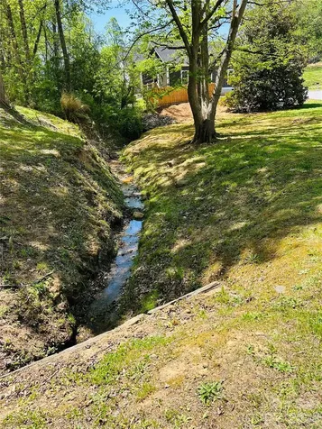 128 W Orchard Street Old Fort NC 28762