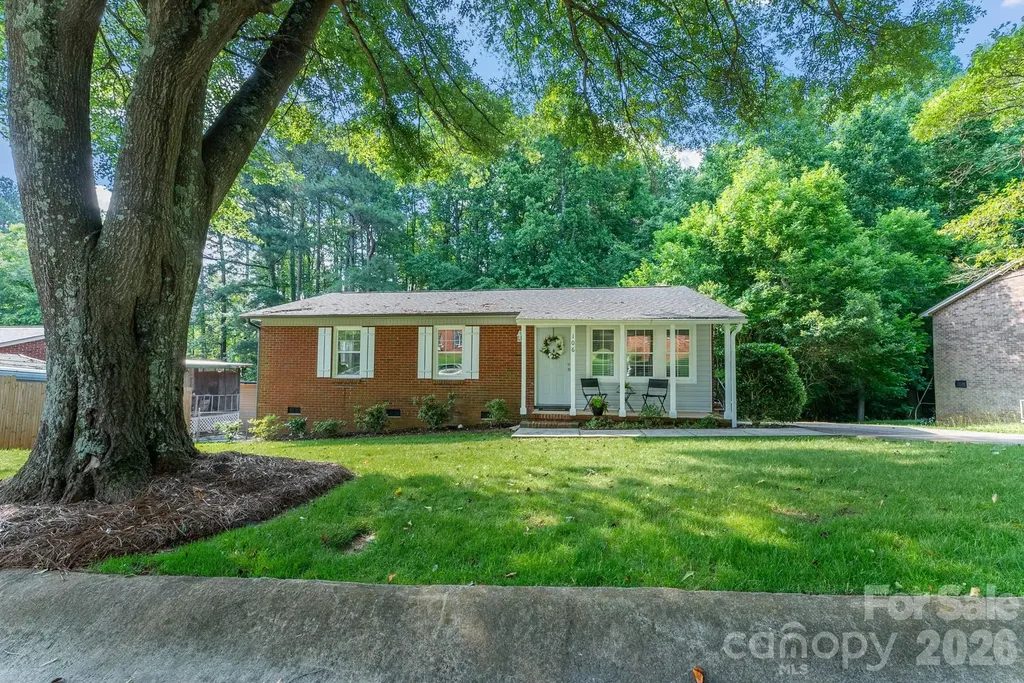 106 Valley Road York SC 29745