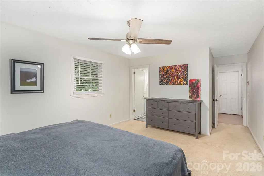 142 Whisperwood Drive Hendersonville NC 28791