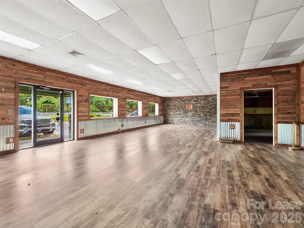 108 Hendersonville Highway Pisgah Forest NC 28768