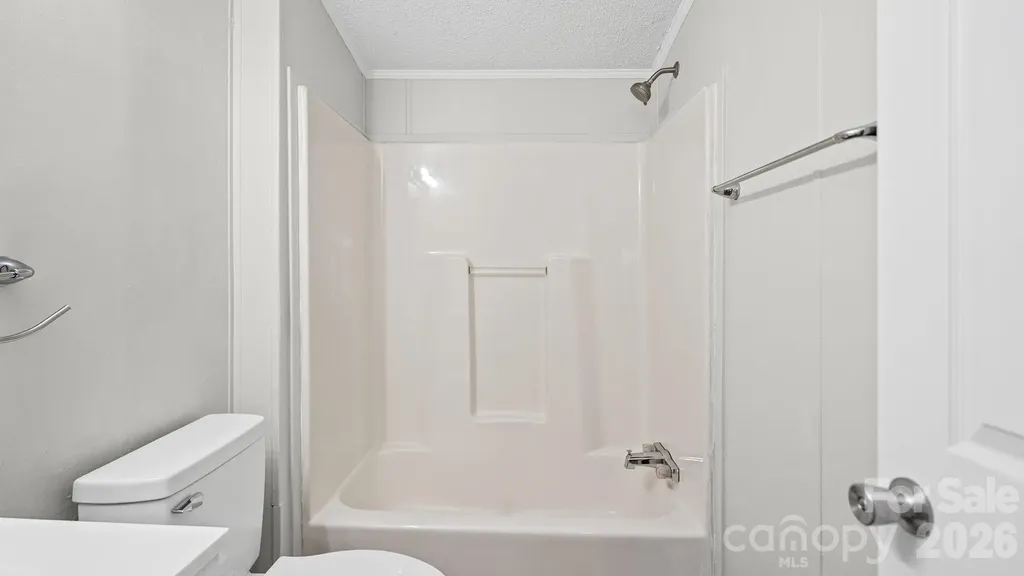 3532 4th Avenue Lane NE Conover NC 28613