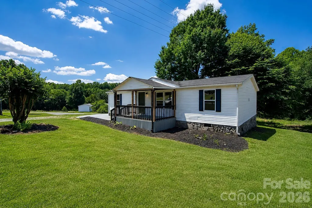 3532 4th Avenue Lane NE Conover NC 28613