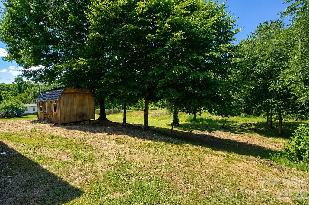 3532 4th Avenue Lane NE Conover NC 28613