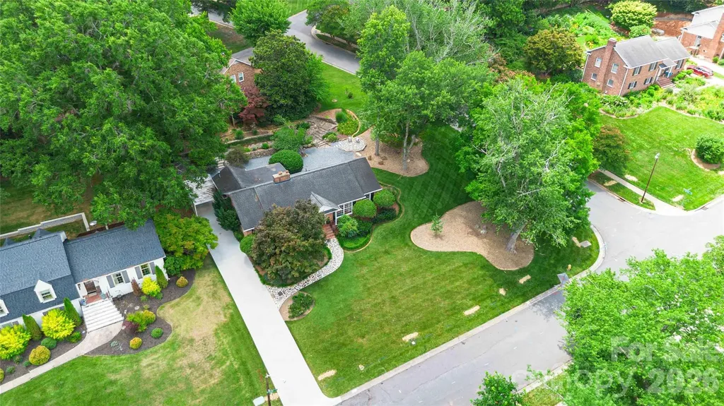 3900 Riverbend Road Charlotte NC 28210