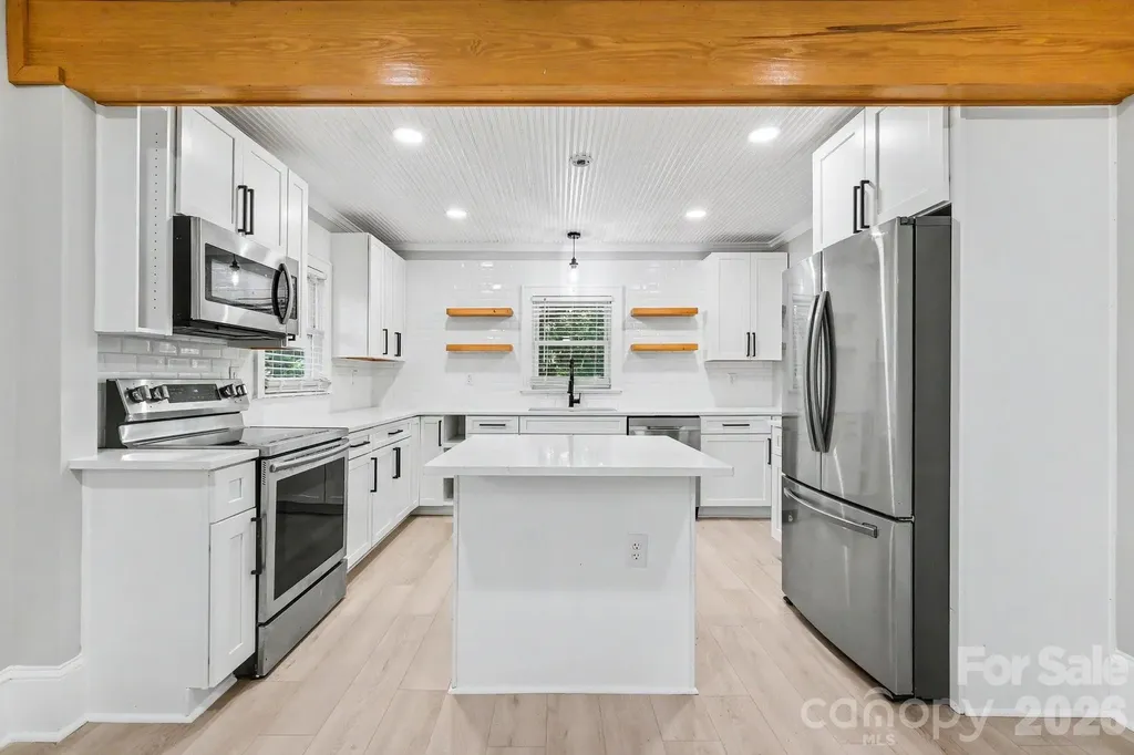 1601 Lawing Road Charlotte NC 28216