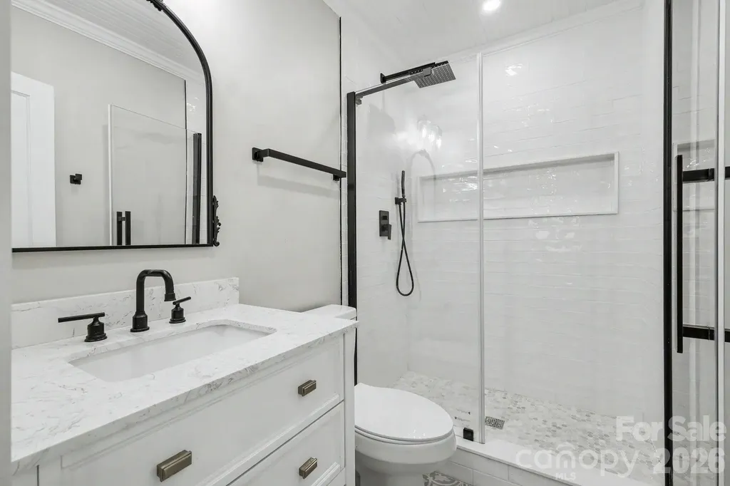 1601 Lawing Road Charlotte NC 28216