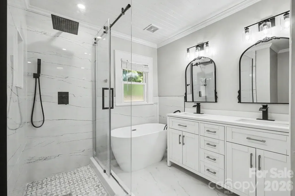 1601 Lawing Road Charlotte NC 28216