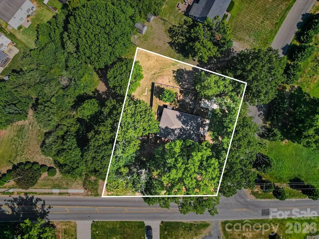 1601 Lawing Road Charlotte NC 28216