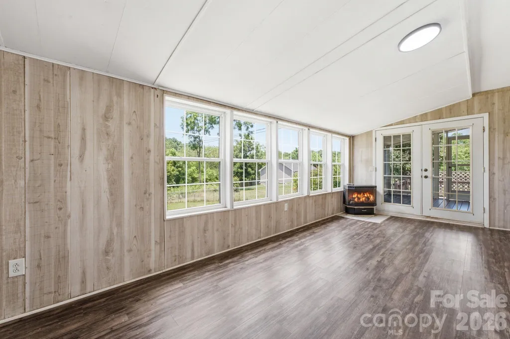 167 Pauline Avenue Franklin NC 28734