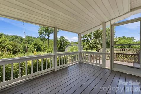 167 Pauline Avenue Franklin NC 28734
