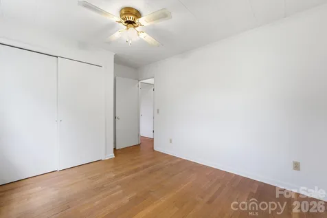 167 Pauline Avenue Franklin NC 28734