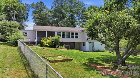 167 Pauline Avenue Franklin NC 28734