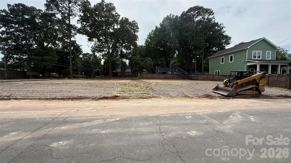 3529 Oakwood Avenue Charlotte NC 28205