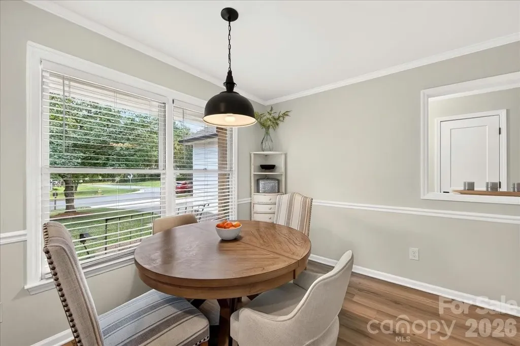 8610 Brookstead Drive Charlotte NC 28215