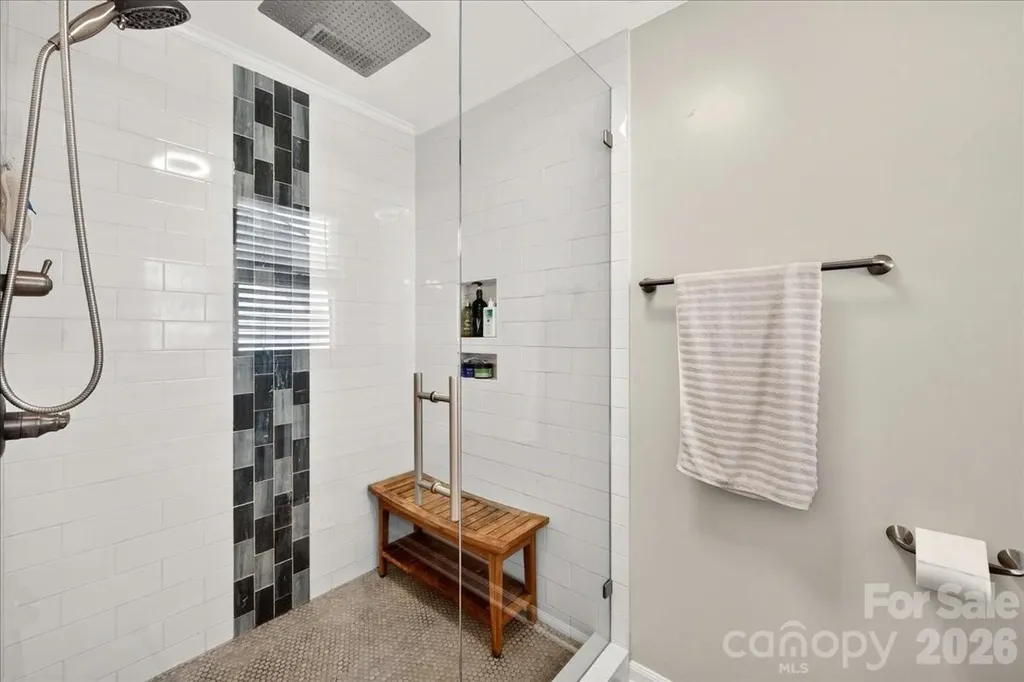 8610 Brookstead Drive Charlotte NC 28215