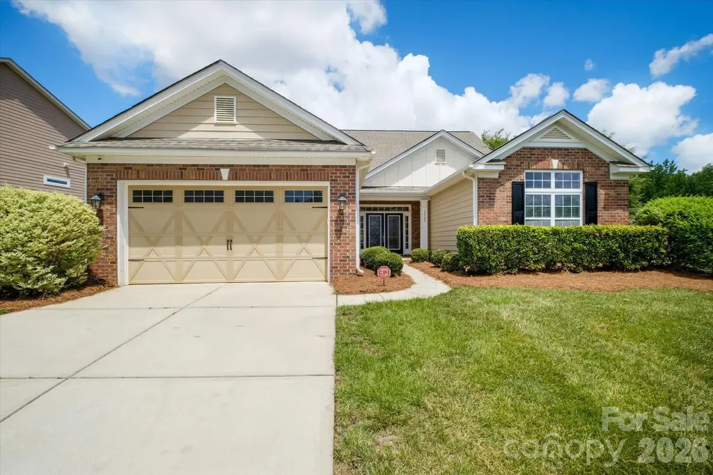 3743 Salvistrin Street Charlotte NC 28214
