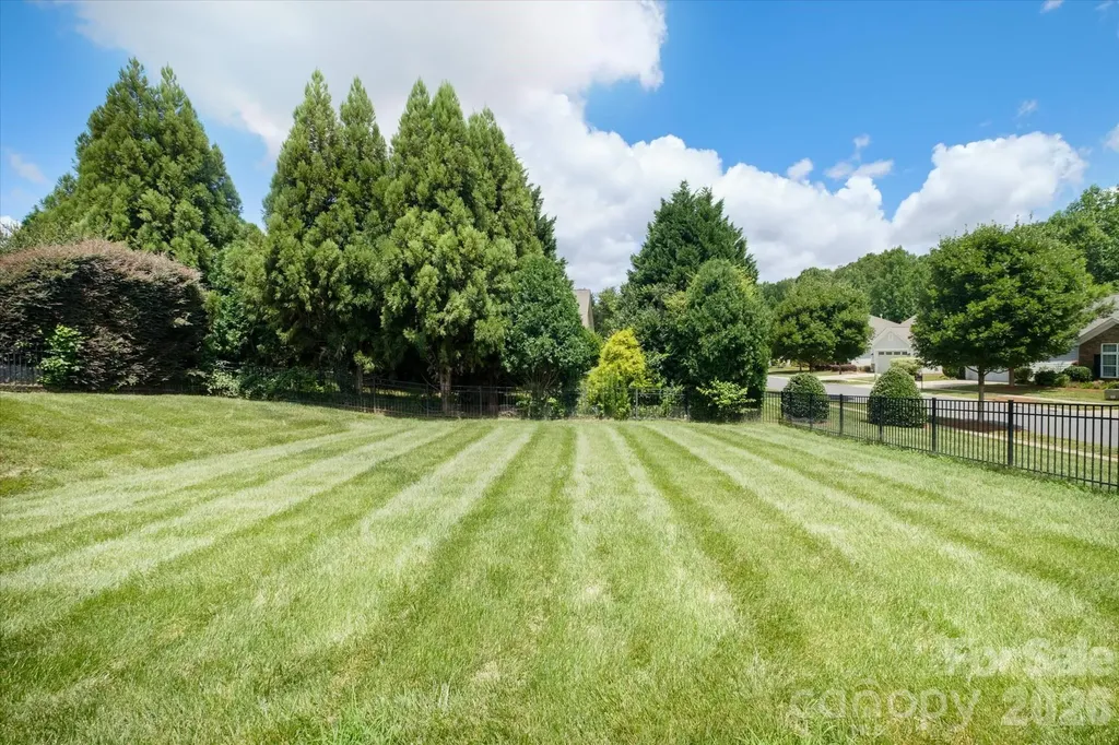 3743 Salvistrin Street Charlotte NC 28214