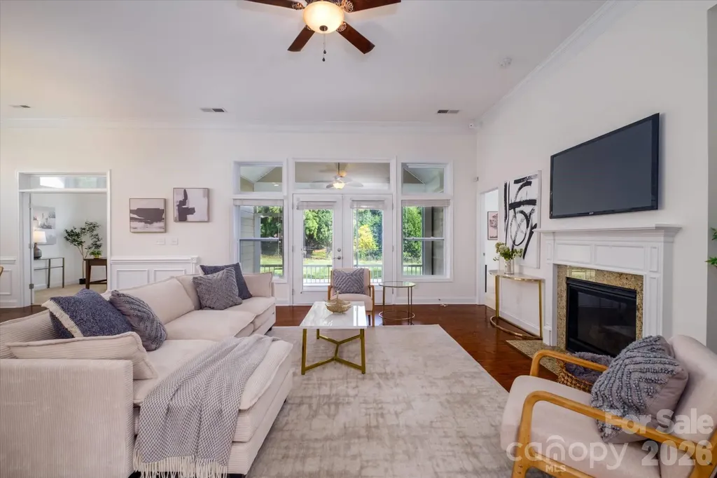3743 Salvistrin Street Charlotte NC 28214