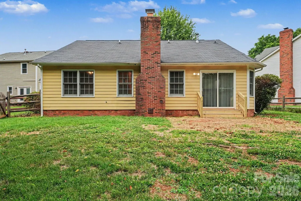 4106 Woodbury Terrace NW Concord NC 28027