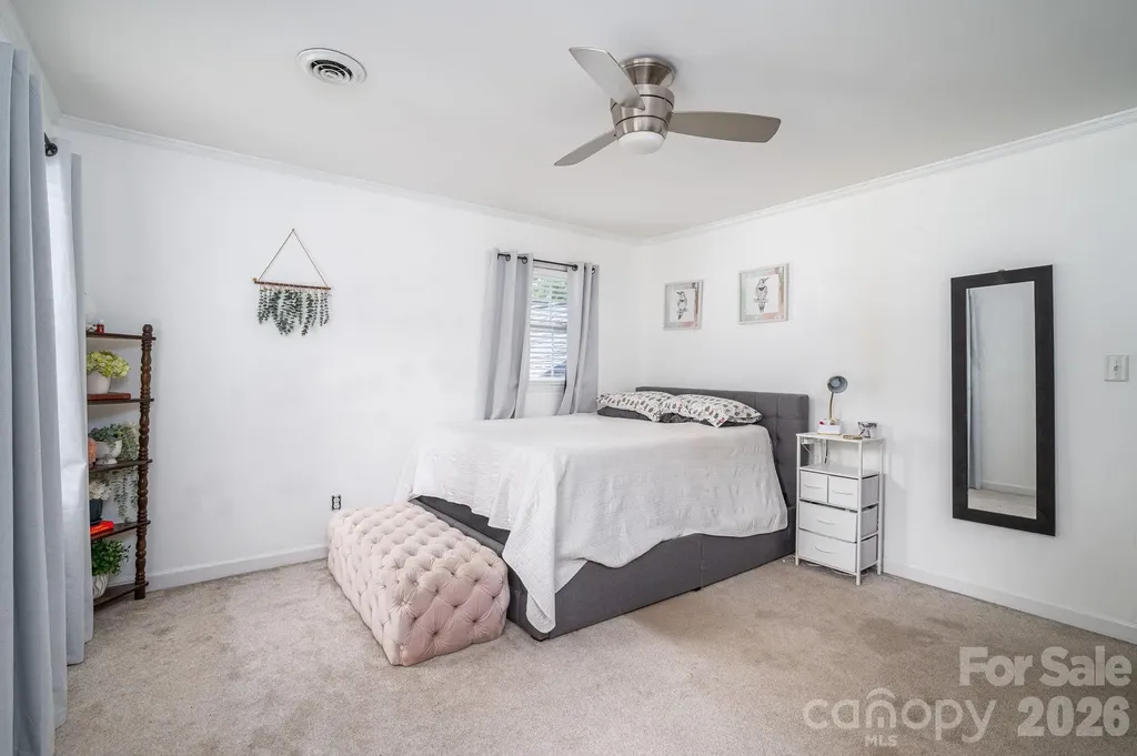 1308 Dumbarton Road Gastonia NC 28054