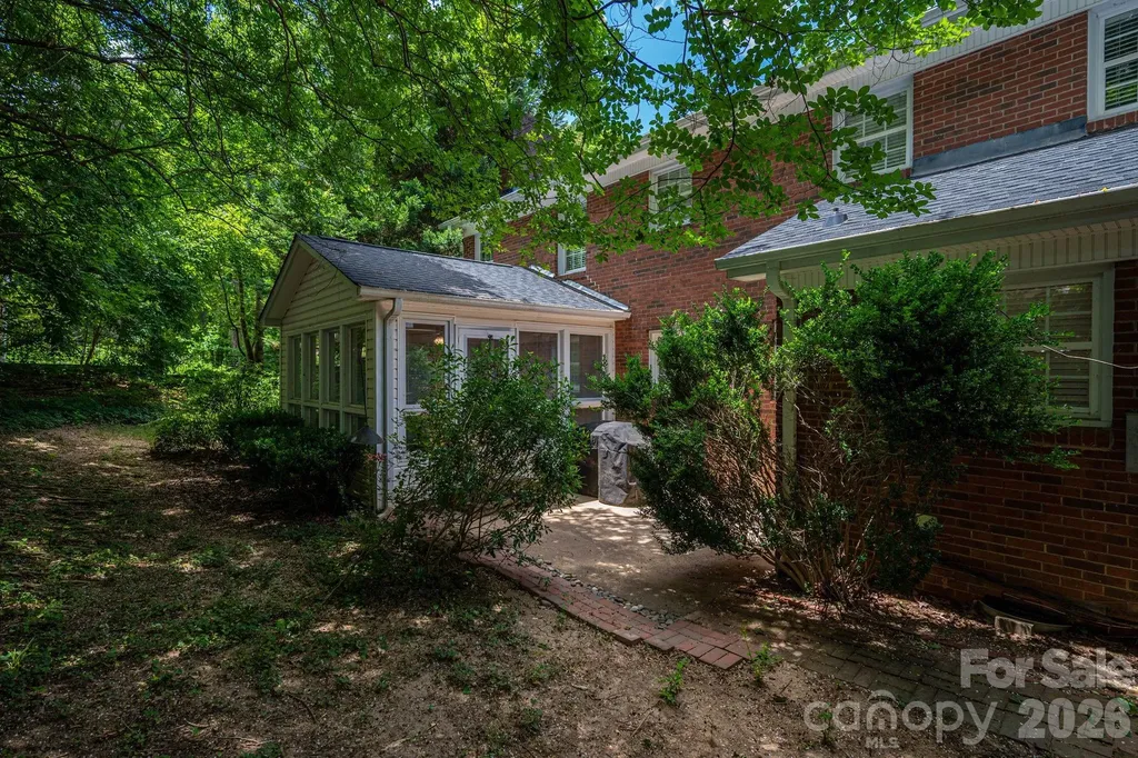 1308 Dumbarton Road Gastonia NC 28054