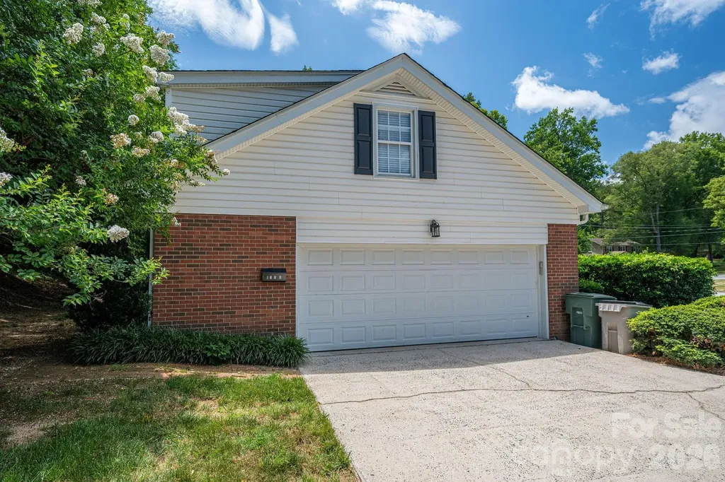 1308 Dumbarton Road Gastonia NC 28054