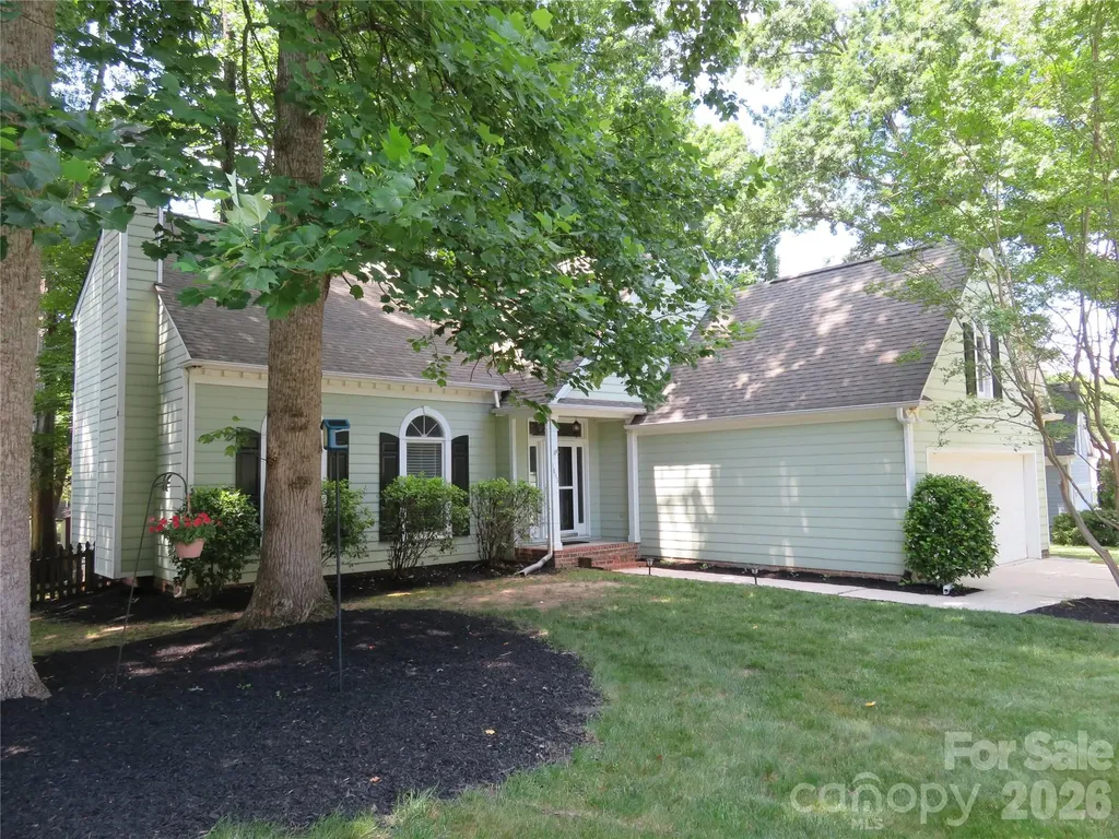 1843 Tanfield Drive Matthews NC 28105
