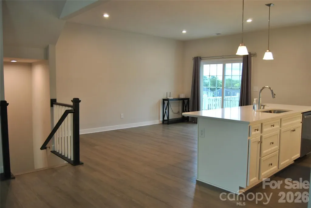 1946 Tupelo Grove Lane Gastonia NC 28054