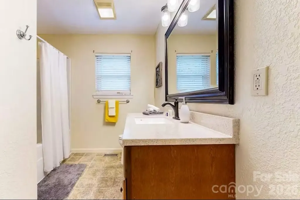 210 Tanner Trail Waynesville NC 28785