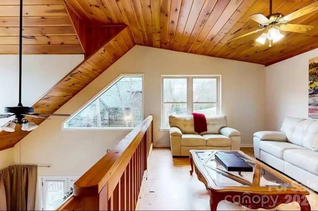 210 Tanner Trail Waynesville NC 28785