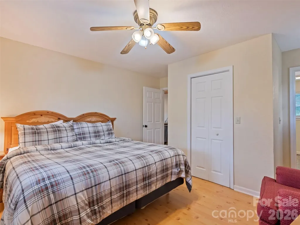 210 Tanner Trail Waynesville NC 28785