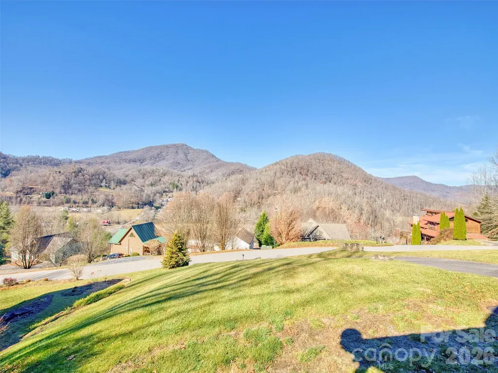 210 Tanner Trail Waynesville NC 28785