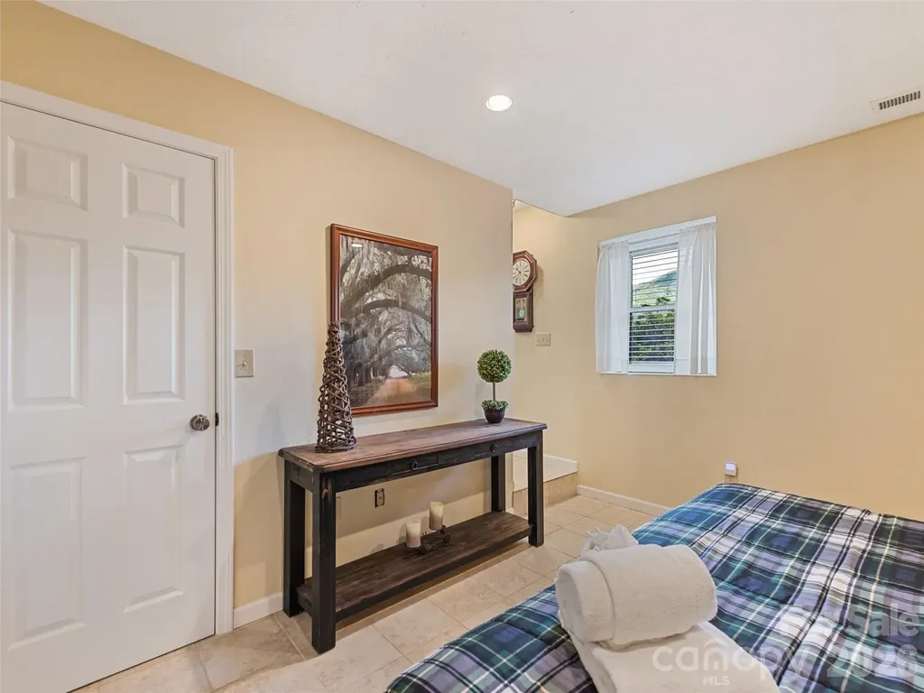 210 Tanner Trail Waynesville NC 28785