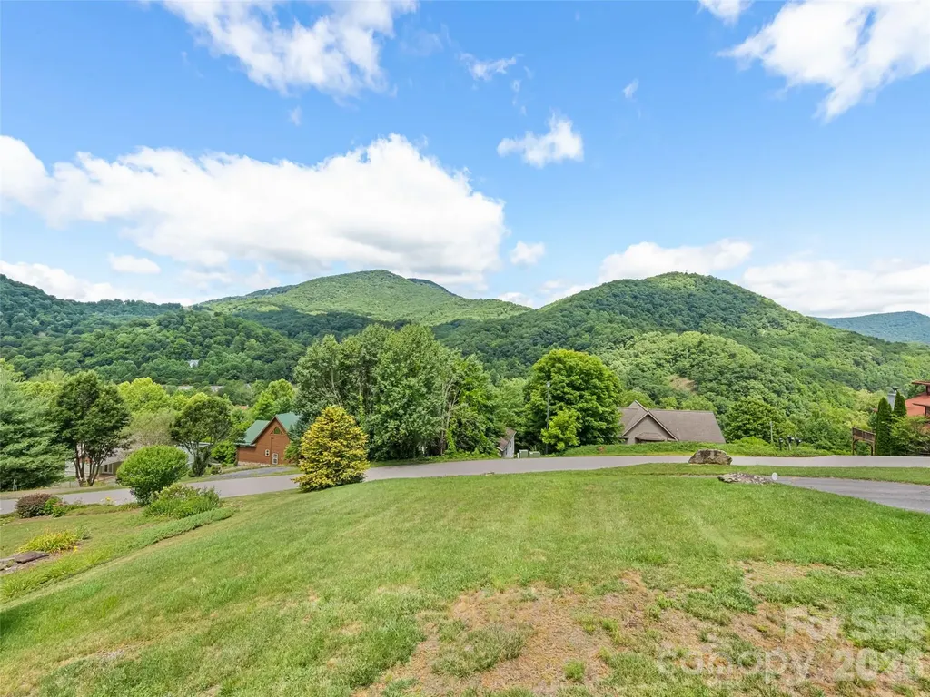 210 Tanner Trail Waynesville NC 28785