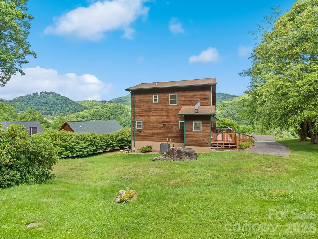 210 Tanner Trail Waynesville NC 28785
