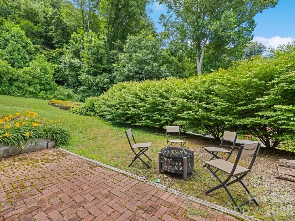 210 Tanner Trail Waynesville NC 28785