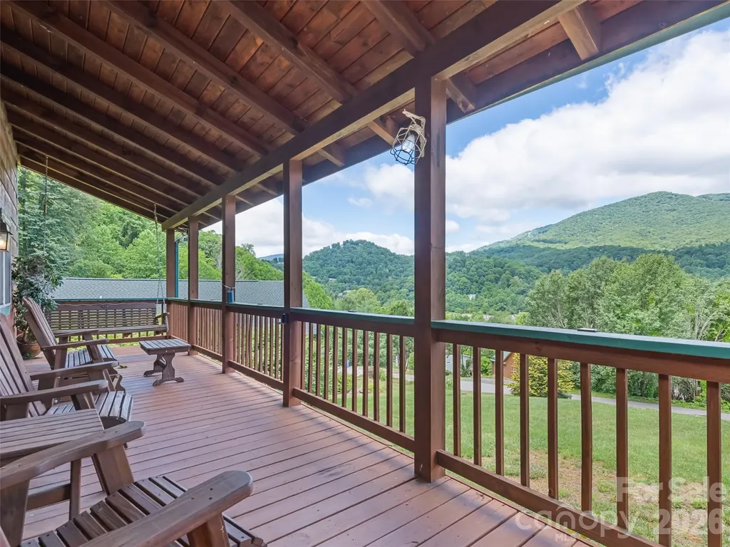210 Tanner Trail Waynesville NC 28785