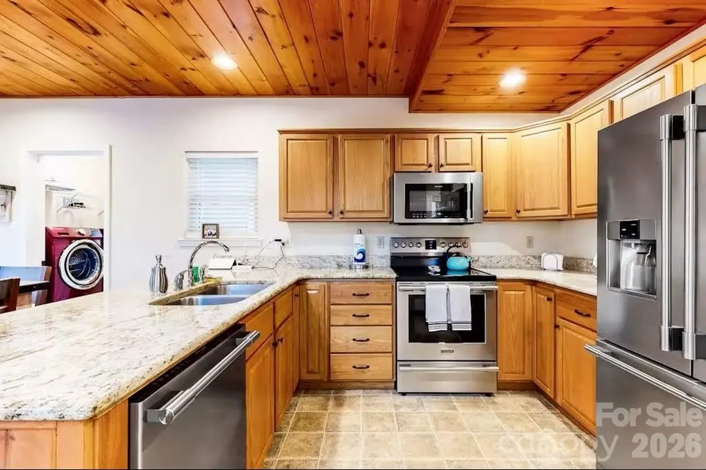 210 Tanner Trail Waynesville NC 28785